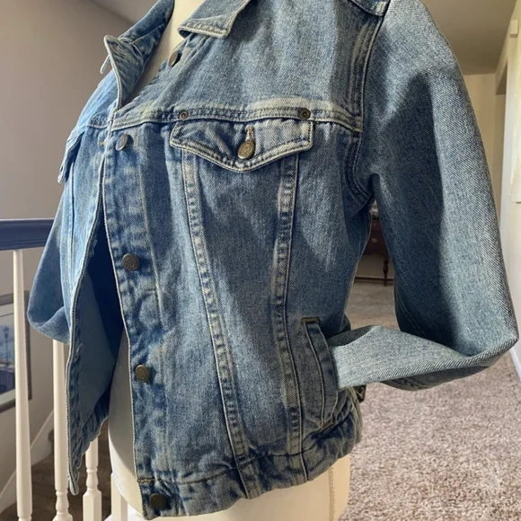 Liz Claiborne Authentic Classic Denim jacket 100% cotton M - Picture 10 of 15